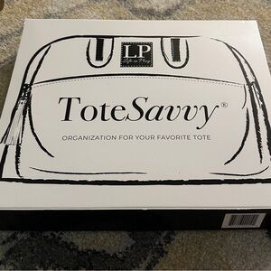 Tote Savvy new